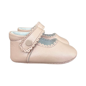 Sophia baby shoe in soft pink