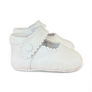 Sophia baby shoe in white